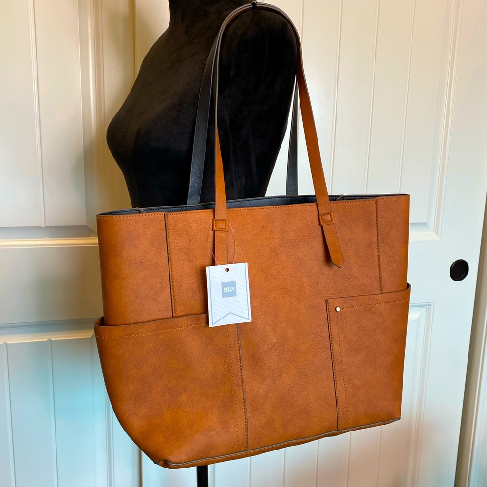New!  GNBI Tote & Pouch Set